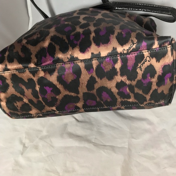 SOLD! Coach Ocelot Purple Purse J1394-F25282 NWOT - Picture 3 of 6